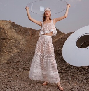 【泰国代购】设计师设计 Janesuda 蕾丝背心吊带上衣蓬蓬大摆半裙