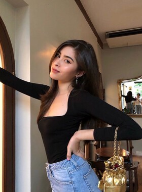 【泰国代购】设计师设计 Rush 20系列 大领打底百搭简约弹性上衣