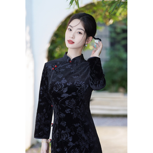 黑色旗袍新款2025秋冬季高级感复古修身冬款加绒加厚新中式冬天