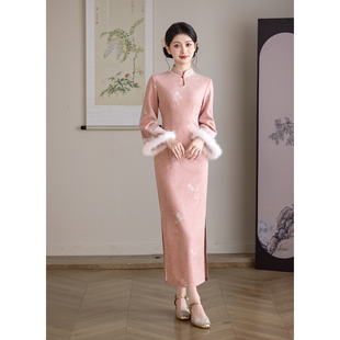 绿色冬季复古可以上班穿的旗袍女2025新款气质连衣裙弹力丝复合绒