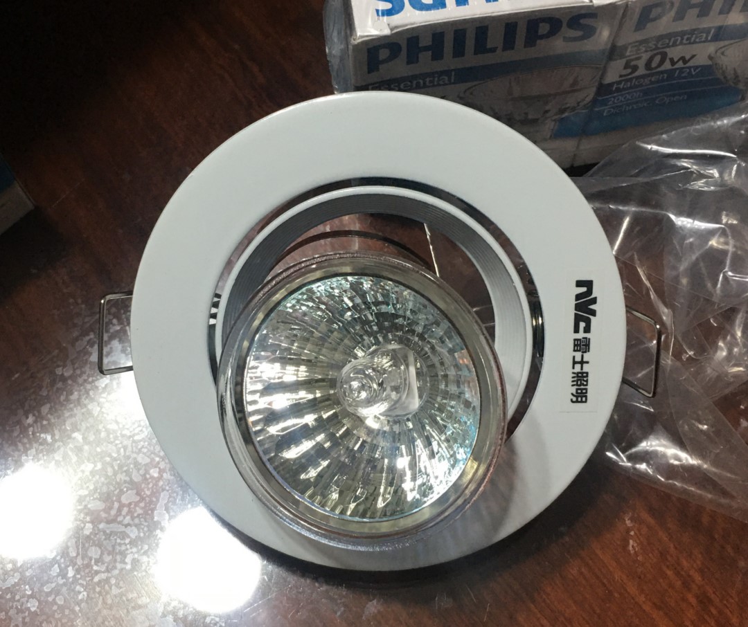 雷士光源变压器天花射灯特价