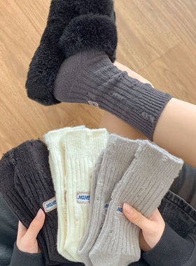 DODOYO 灰色后跟字母布标堆堆袜女秋冬网红INS潮黑白学院风中筒袜