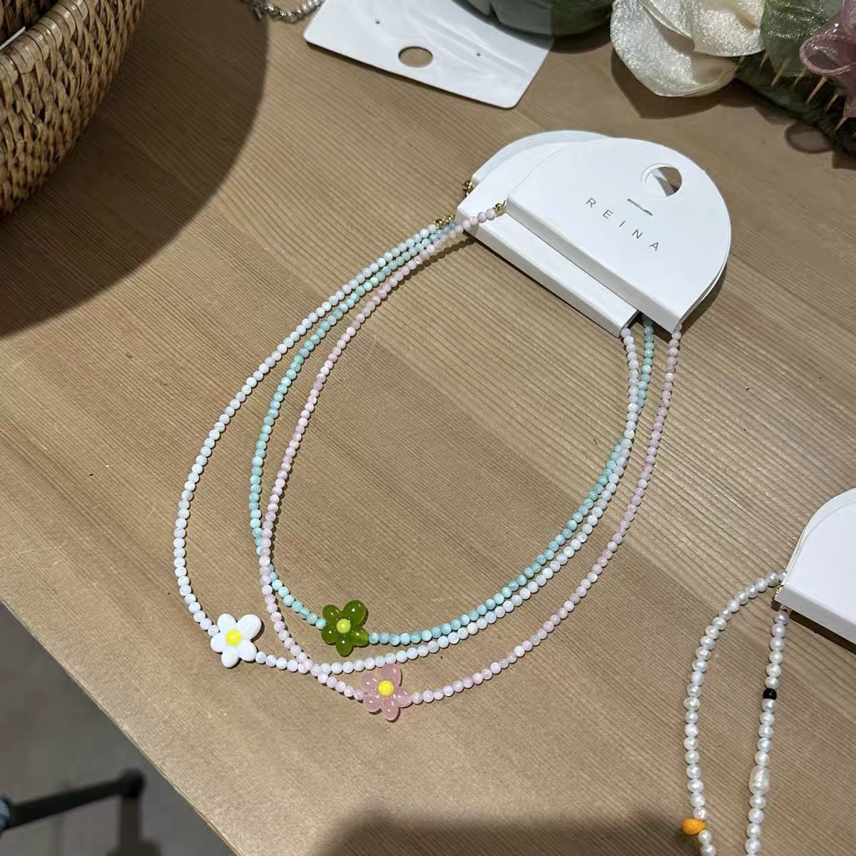 韩国 不规则果冻小花花 奶润粉绿小原石 串珠项链锁骨链颈链