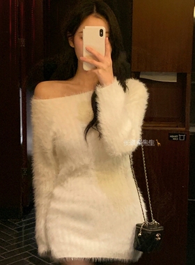 2025年秋冬新款韩国东大门直邮 please优雅风奶绒绒修身连衣裙