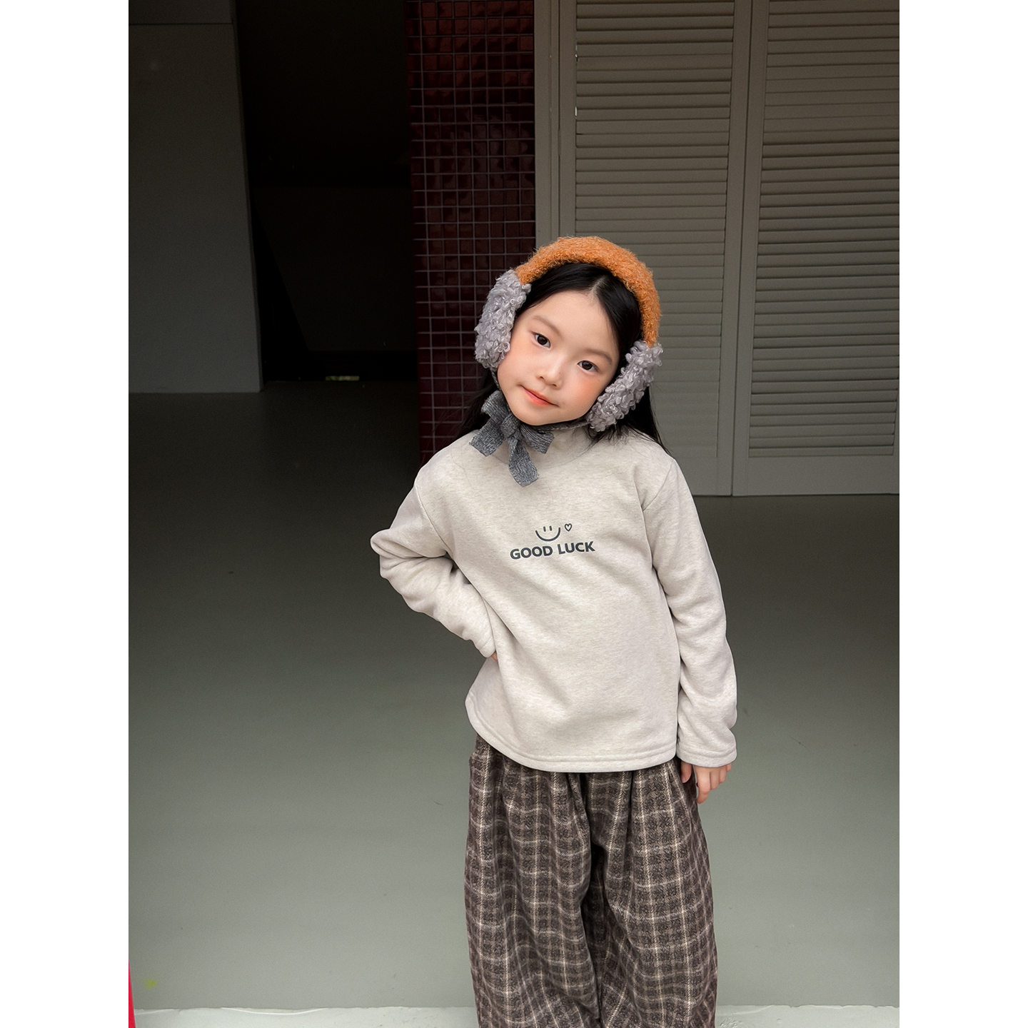 Harper kids 韩版加厚保暖半高领笑脸字母印花打底衫 H25A451042