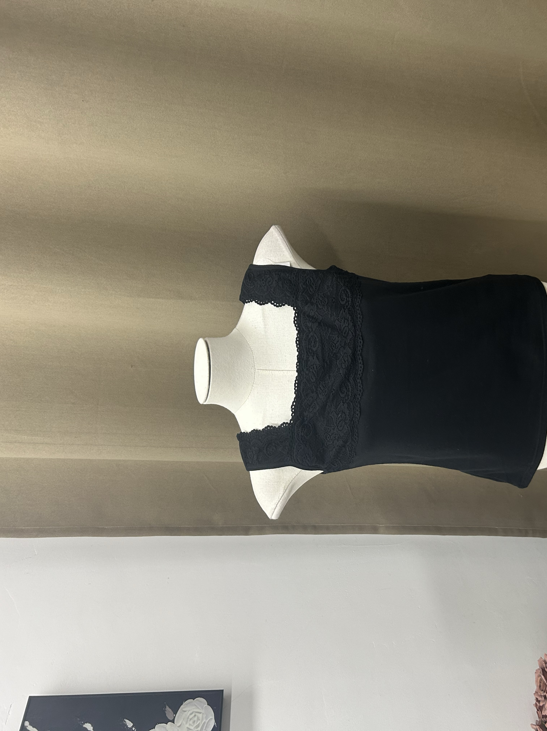 高品质背心女2025新款春夏款高级感气质名媛上衣无袖背心弹力款