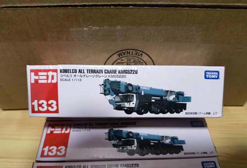 TOMY多美卡TOMICA合金车133号 神钢重型工程吊车长款红白盒玩具