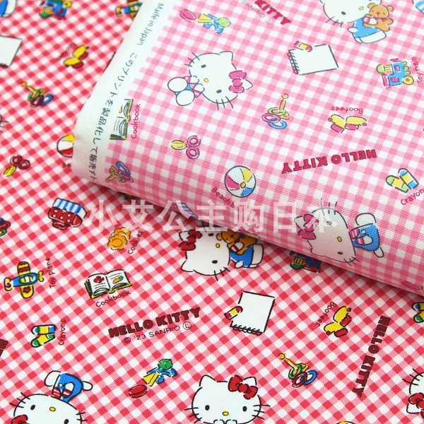 日本进口纯棉三丽鸥kitty 凯蒂猫格子动漫卡通角色牛津细帆布面料
