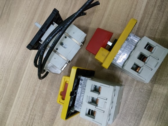 IEDC 开关 现货 IEC 40947-3 拆机包好
