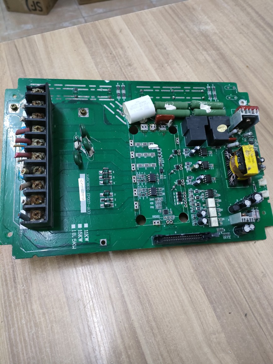 艾米克变频器电源板 AMK3800 驱动板 4T0110G 380V 11KW