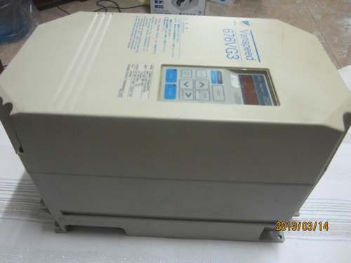 安川伺服驱动器   676VG3 CIMR-VGA45P5 专用变频器 380V 5.5KW