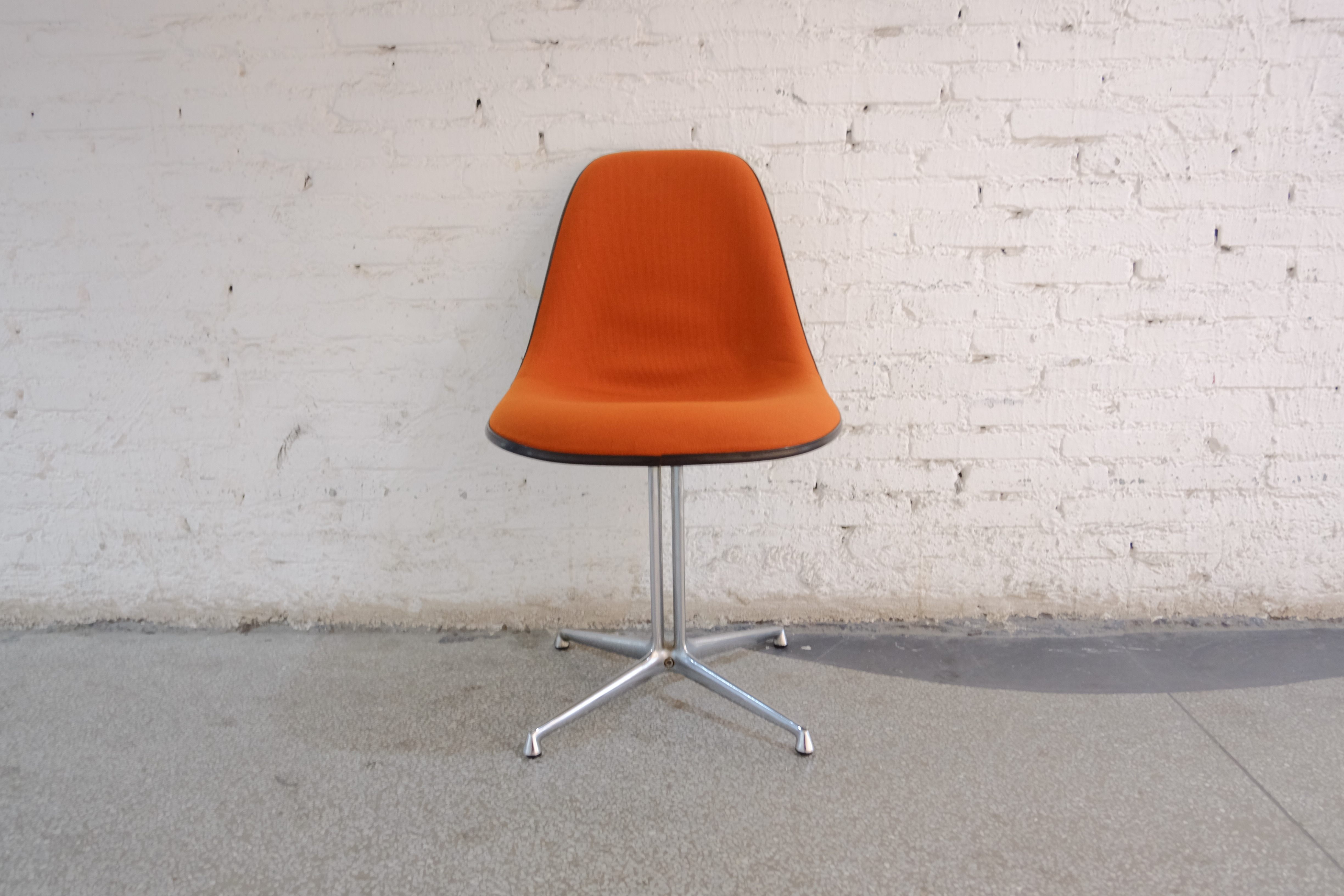 欧洲产 Herman Miller & Vitra 联名70年代中古Eames La Fonda 椅