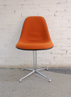 欧洲产 Herman Miller & Vitra 联名70年代中古Eames La Fonda 椅
