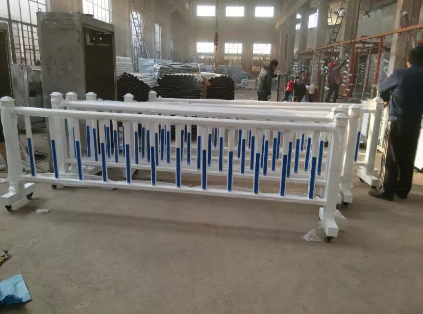 江苏围栏三盛塑业锌钢移动
