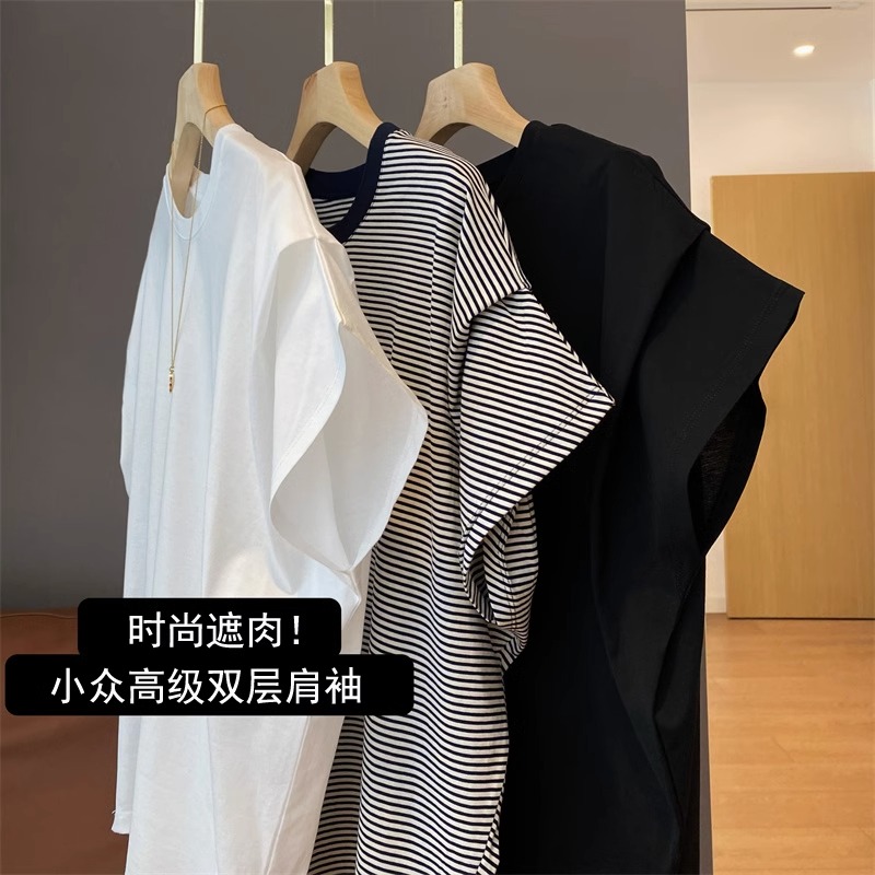 2025夏薄款大码小众设计双层压皱短袖T恤女胖妹妹上衣+西装短裤子