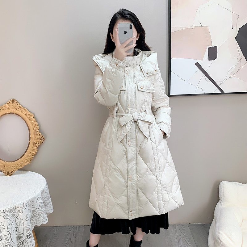 羽绒服女中长款冬季2024新款韩版立领连帽收腰修身显瘦高级感外套