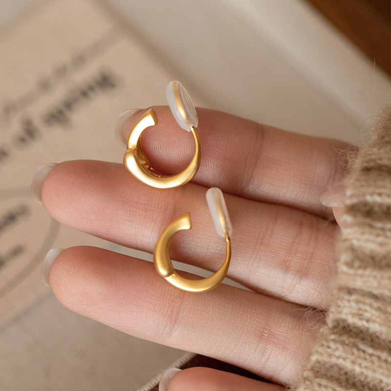 韩国哑金耳圈银色百搭耳饰无耳洞女蚊香盘耳夹高级简约18K金耳环