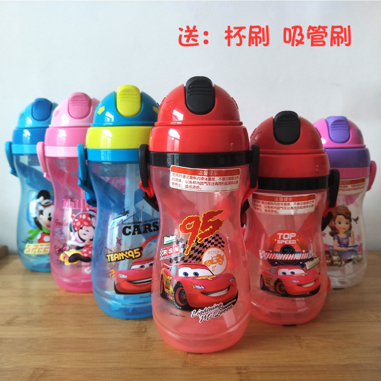迪士尼儿童吸管水壶防漏防呛卡通幼儿园吸管杯背带塑料水杯带刻度