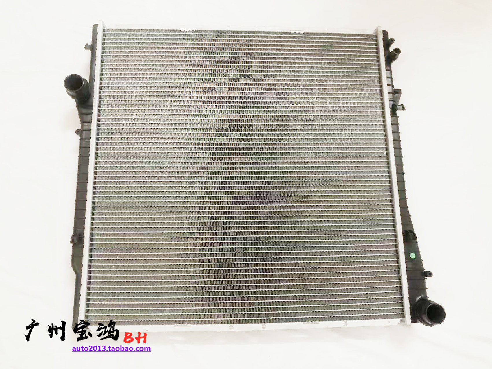 适用宝马X5E53防冻液水箱X5散热器3.0散热网E70X5水箱散热器4.4