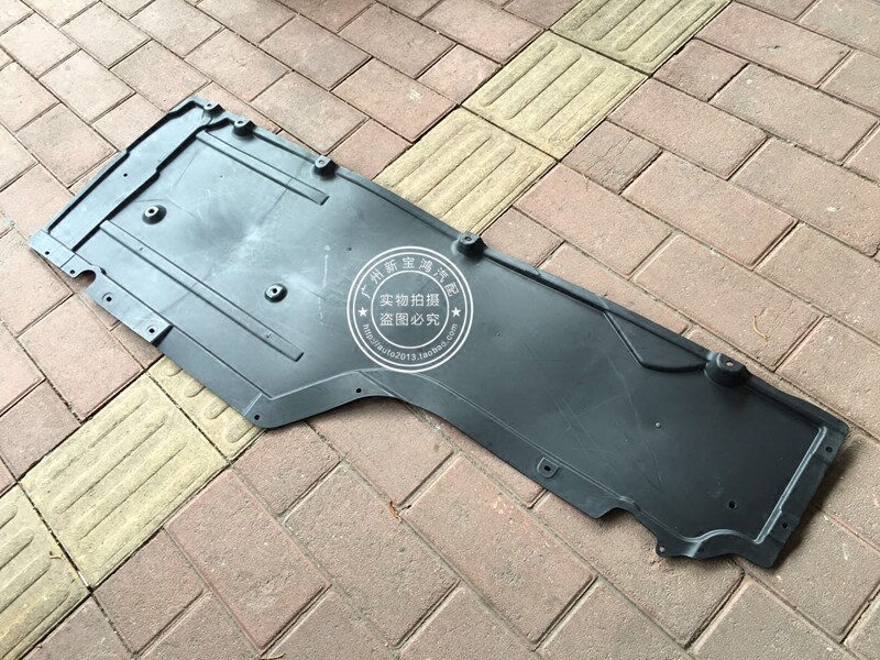 适用宝马E60 520 523 525 528 530车身下护板车门坎5系车底挡泥板