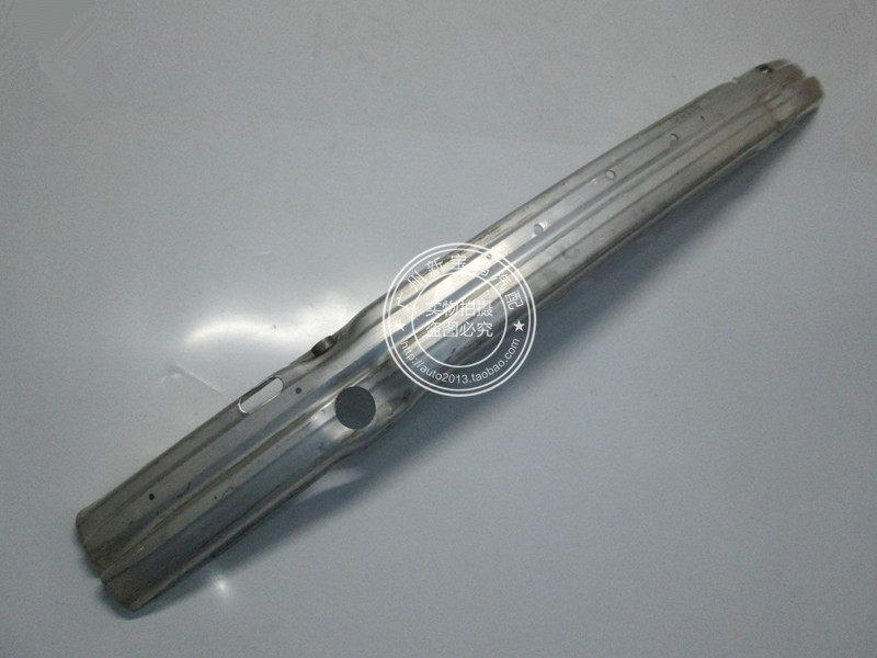 适用于宝马E46 318I 320I 325I 330I 前杠内铁 前杠内骨 前杠骨