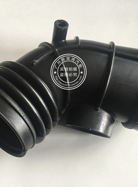 适用于宝马E38 E39 728IL 520I 523I 525I 528I 空气流量进气软管