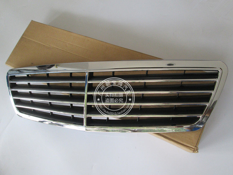 메르세데스-벤츠 C-클래스 W203 C180 C200 C280 C300 중간 메쉬 그릴에 적합