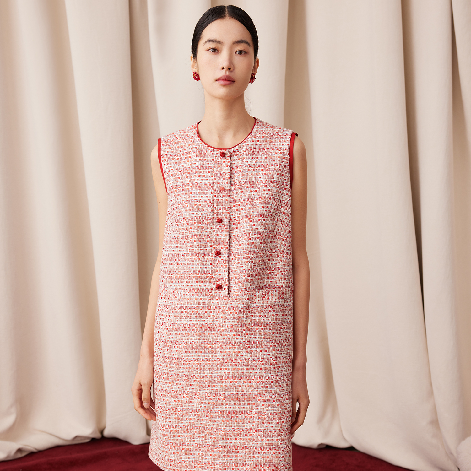 新中式粗花呢圆领无袖连衣裙