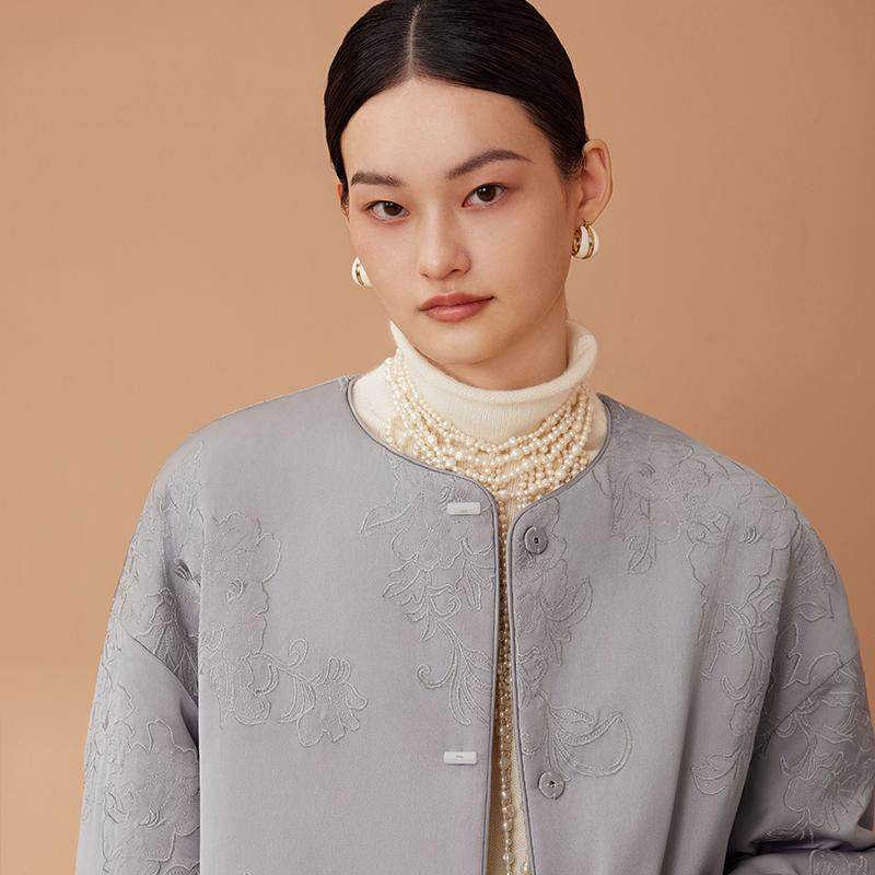 如意连云【煜桉】对襟缎面绣花外套女新中式国风翻袖口玉石扣棉服,女装/女士精品,棉衣/棉服,淘宝优惠券,粉丝福利购,淘宝优惠卷
