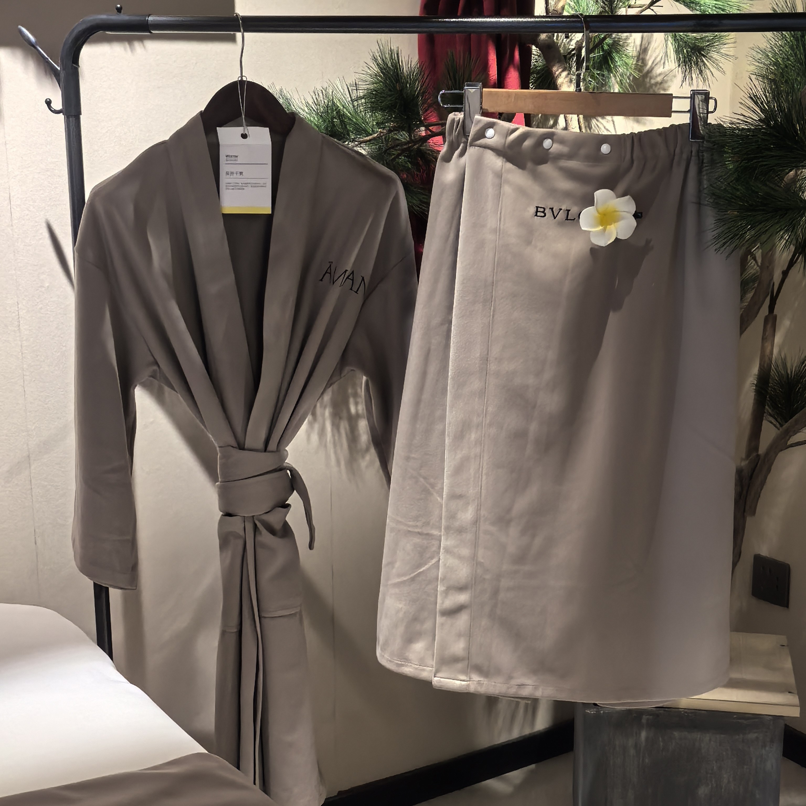 美容院侘寂风裹胸浴袍SPA浴衣客袍套装女睡袍睡裙客人服定制logo