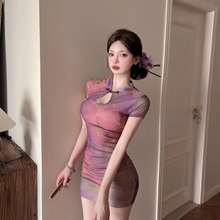 韩国东大门时尚舒适新品潮流女装旗袍褶皱修身短款包臀连衣裙