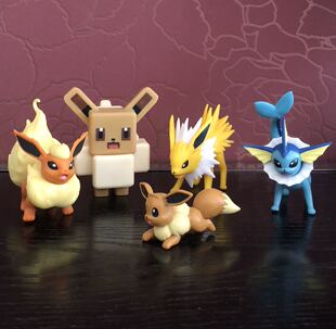 神奇宝贝宠物小精灵伊布家族方可梦大号可动