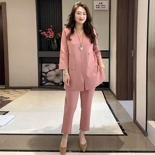 高品质！时尚妈妈纯色大码两件套