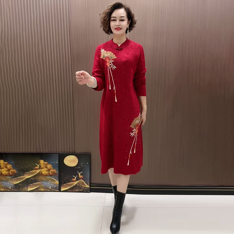 国风秋冬中老年妈妈装针织改良旗袍连衣裙气质减龄宽松遮肉毛衣裙