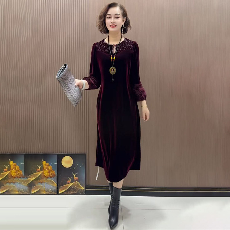 高端妈妈真丝绒连衣裙钩花长裙子