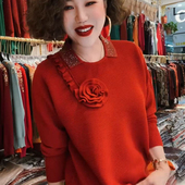 长袖 秋冬休闲遮肉中年女装 洋气烫钻方领立体贴花打底衫 女针织上衣