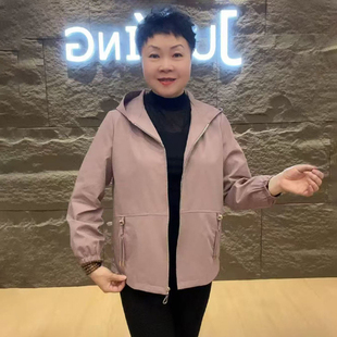 中年妈妈秋装风衣女款2025新款爆款休闲宽松大码小个子减龄外套女