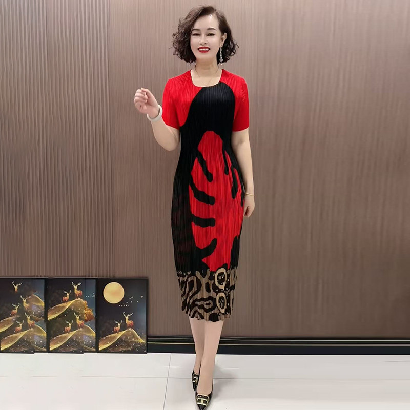 好质量！三宅冰丝褶皱妈妈连衣裙