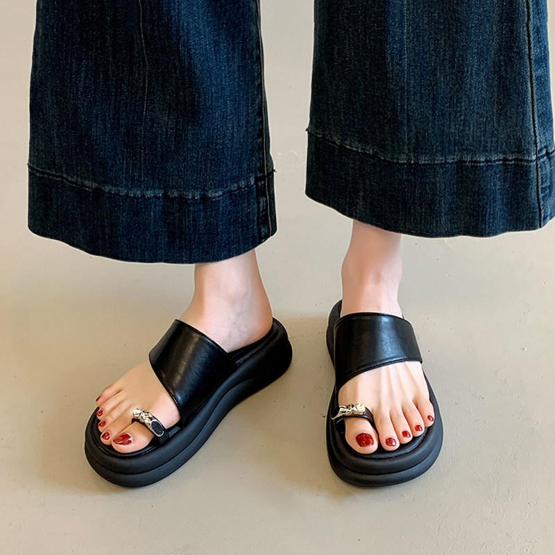 2026厚底法式套趾女夏罗马凉鞋