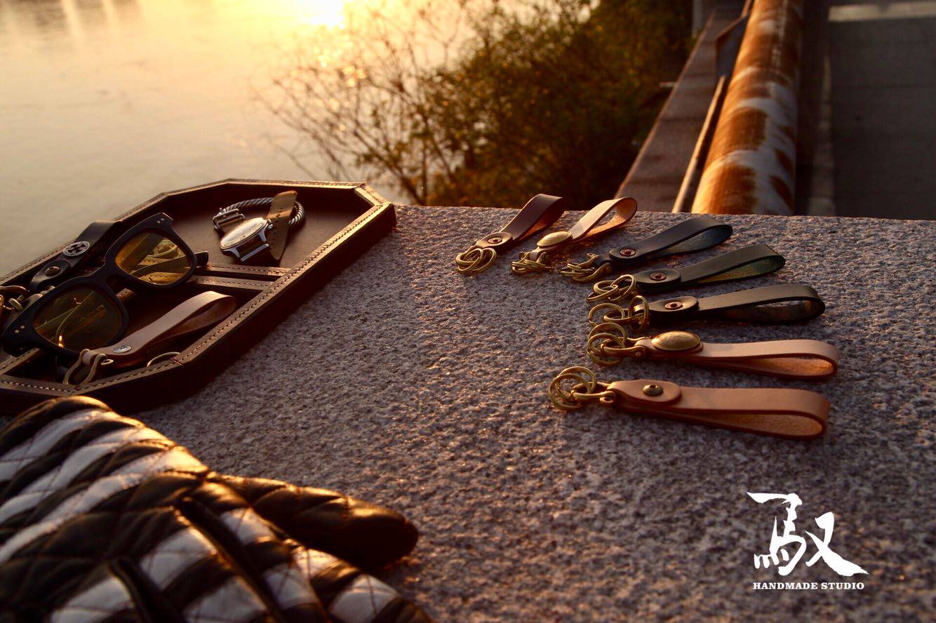 驭原创手工皮具 意大利进口牛皮钥匙扣硬币扣头层牛皮DIY纯铜马蹄