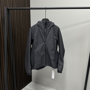 菲玛掂251001连帽外套2025春季新款时尚百搭显瘦冲锋衣薄棉服女