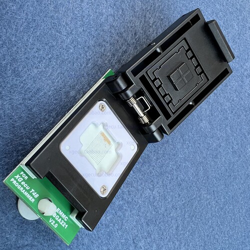 BGA221芯片烧录座探针座接触好