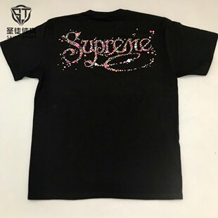 现货 Supreme 26FW Gems Tee 背后 宝石字母Logo 短袖T恤
