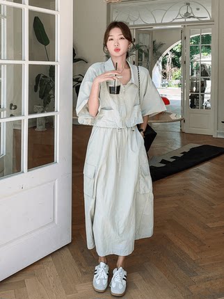工装套装裙夏季女盐系小个子穿搭轻熟高级感气质大码宽松连衣裙女