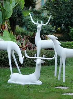 玻璃钢抽象鹿摆件梅花鹿房地产园林景观装饰户外麋鹿雕塑庭院模型