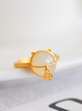 天然和田玉白玉招财猫戒指防过敏