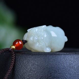 天然和田玉吊坠男女款 玉石富贵猪情侣生肖猪挂件玉坠玉佩项链