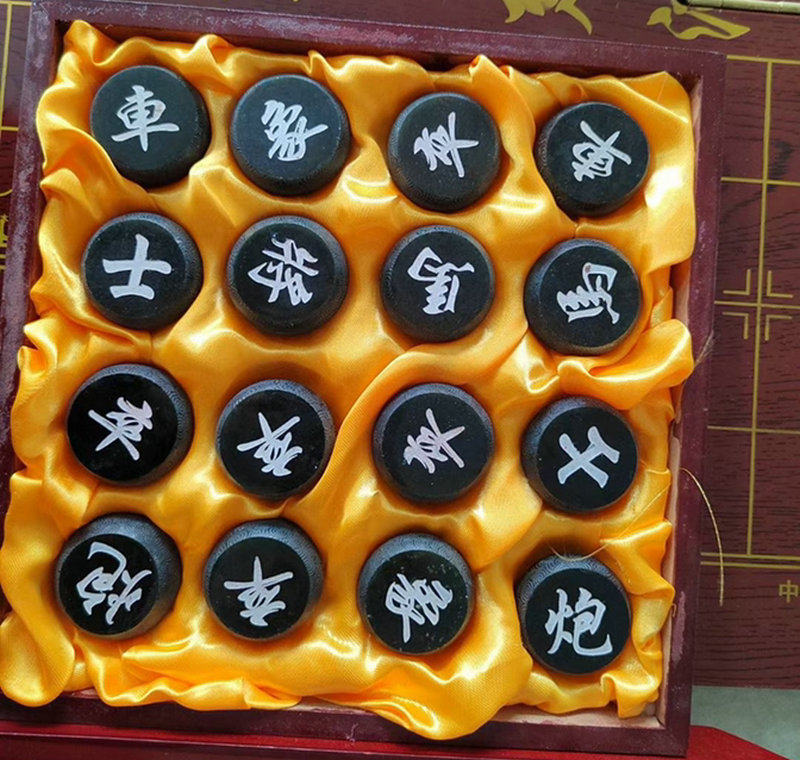 天然新疆和田玉青玉中国象棋套装大号玉石象棋套装礼品带鉴定证书