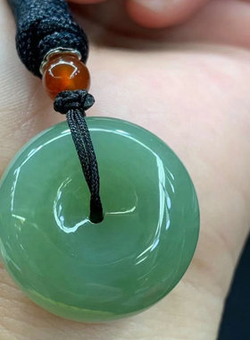 翡翠绿送朋友礼品挂件天然东陵玉