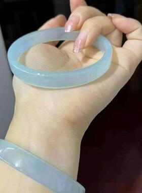 天然冰种玛瑙晴水绿手镯